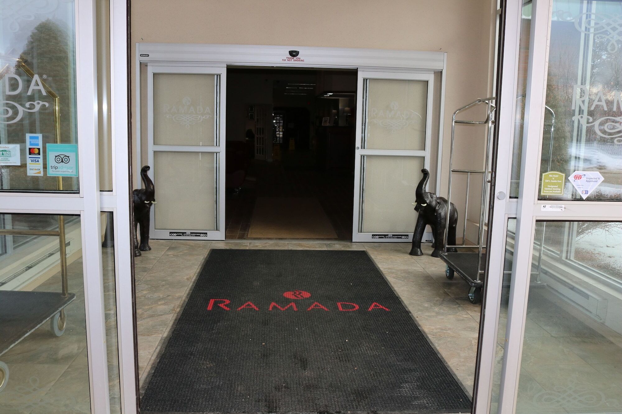 Ramada & Conference Center By Wyndham