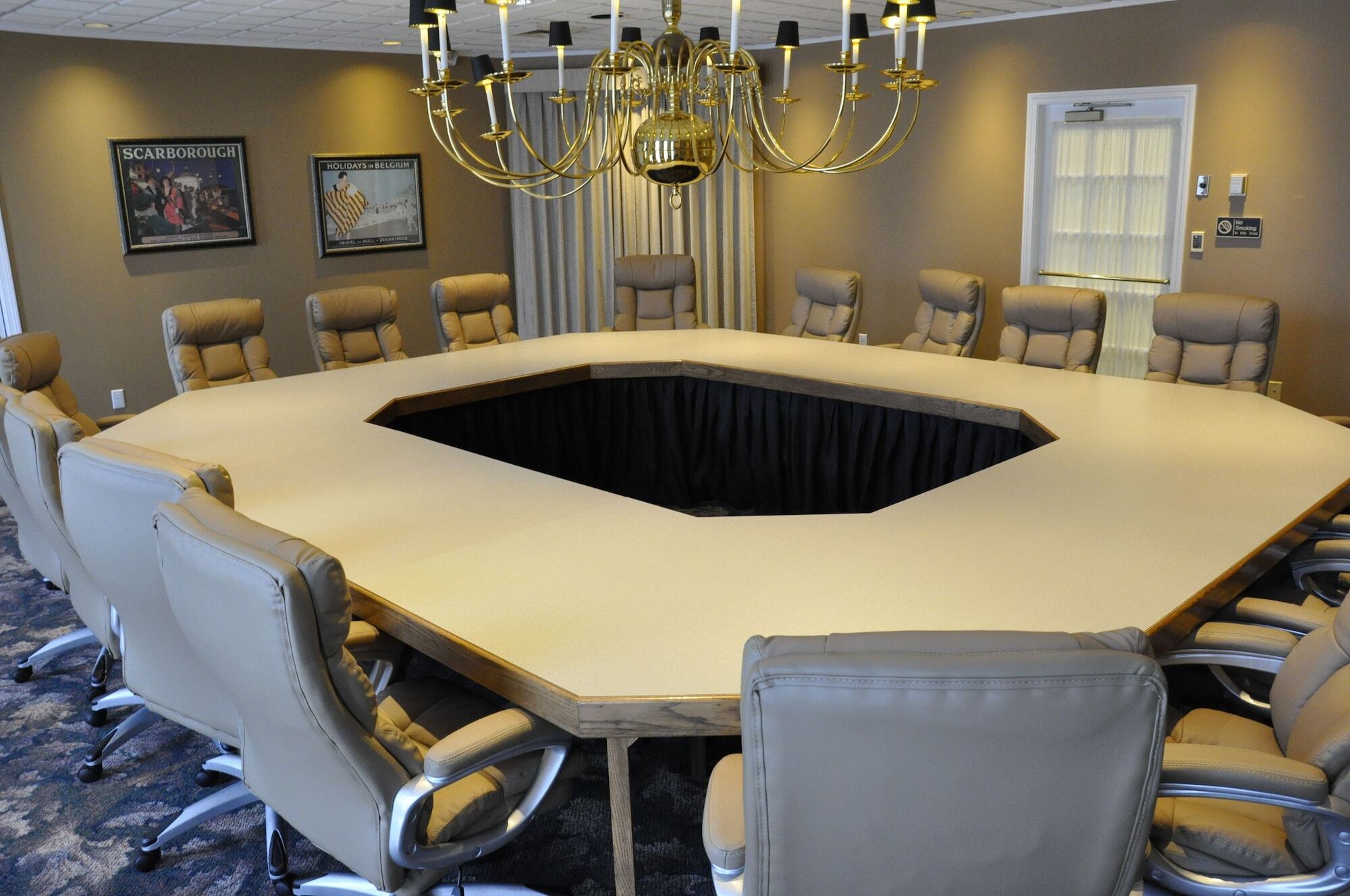 Ramada & Conference Center By Wyndham Hotel 3*
