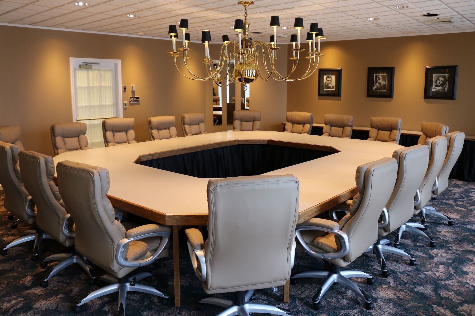 Hotel Ramada & Conference Center By Wyndham Lewiston